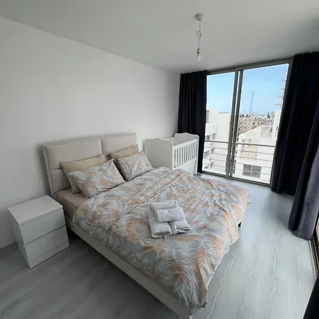 アパート Kyrenia Comfort キレニア