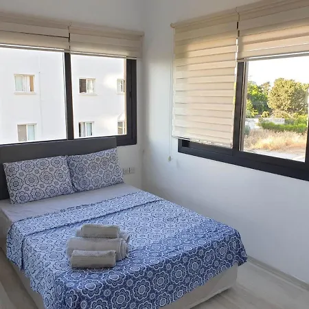 Kyrenia Comfort 公寓 凯里尼亚