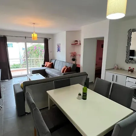 Kyrenia Comfort Appartement Girne