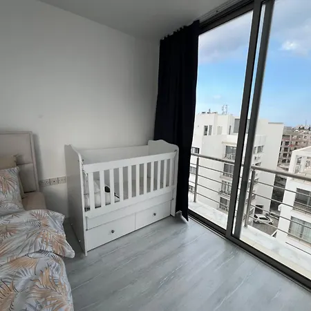 公寓 Kyrenia Comfort 凯里尼亚