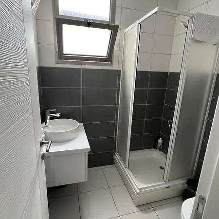 Kyrenia Comfort * Κερύνεια