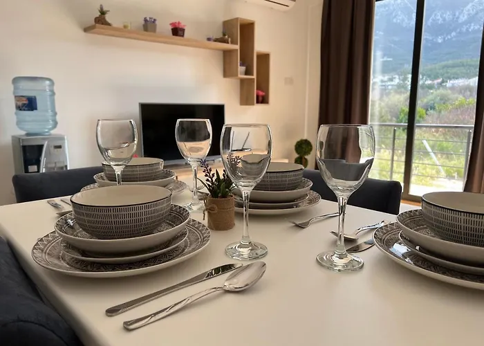 Kyrenia Comfort Apartamento *