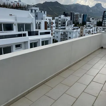Kyrenia Comfort شقة